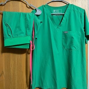Safety green Figs Scrubs